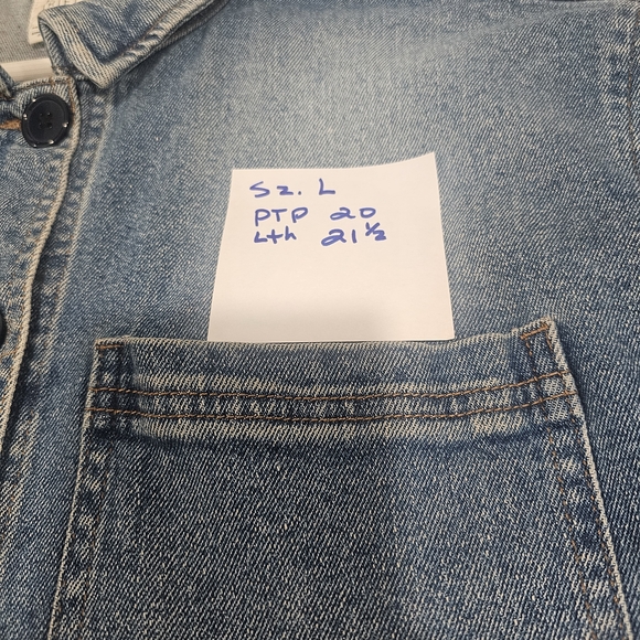 CORE Life Classic Streetwear, Medium Wash Frayed Denim Jean Jacket - S. Large - Picture 8 of 8